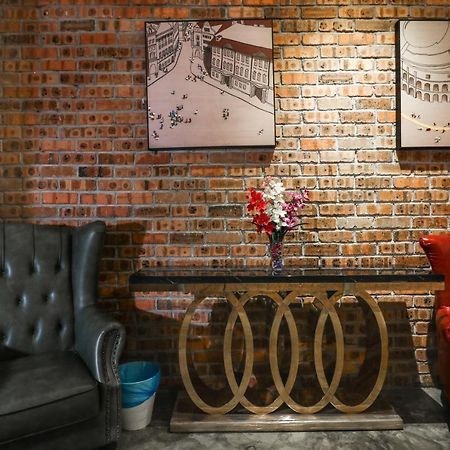 Urbanstay Industrial Ipoh Kültér fotó